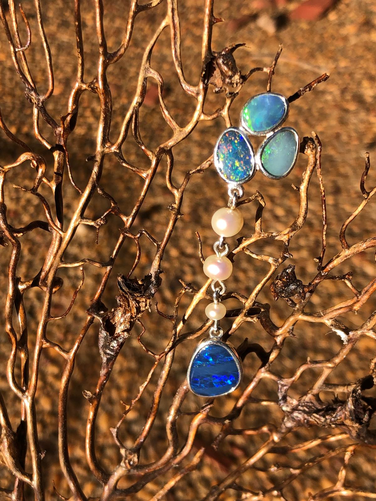 Silver pendant 4 doublet Opals 3 Perls