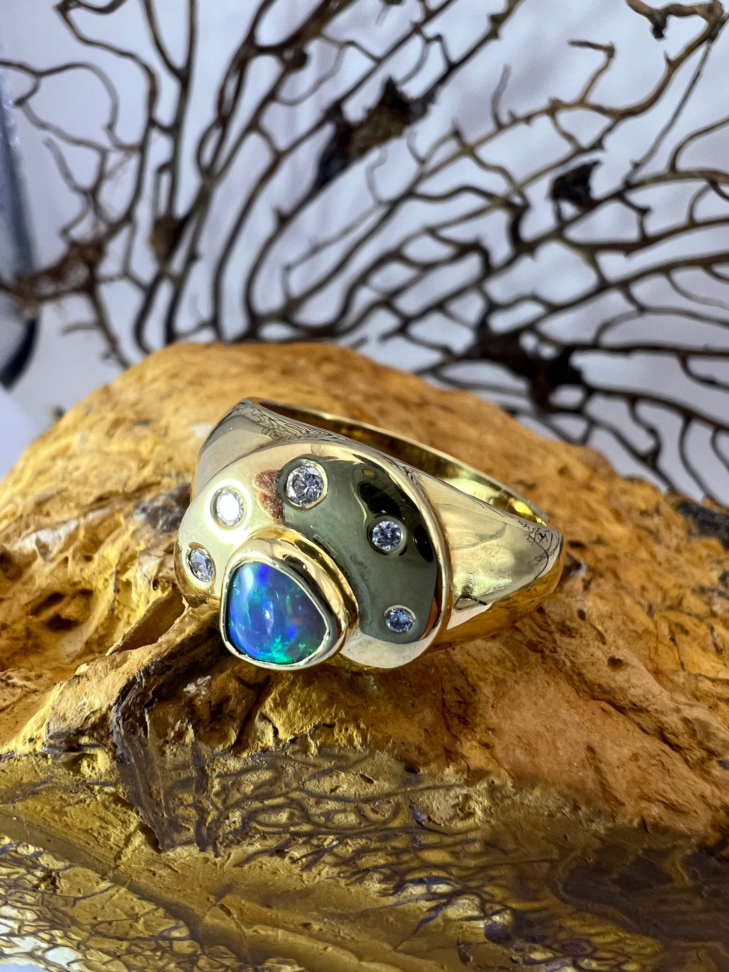 Gold Ring Green Blue Red Opal And Diamonds