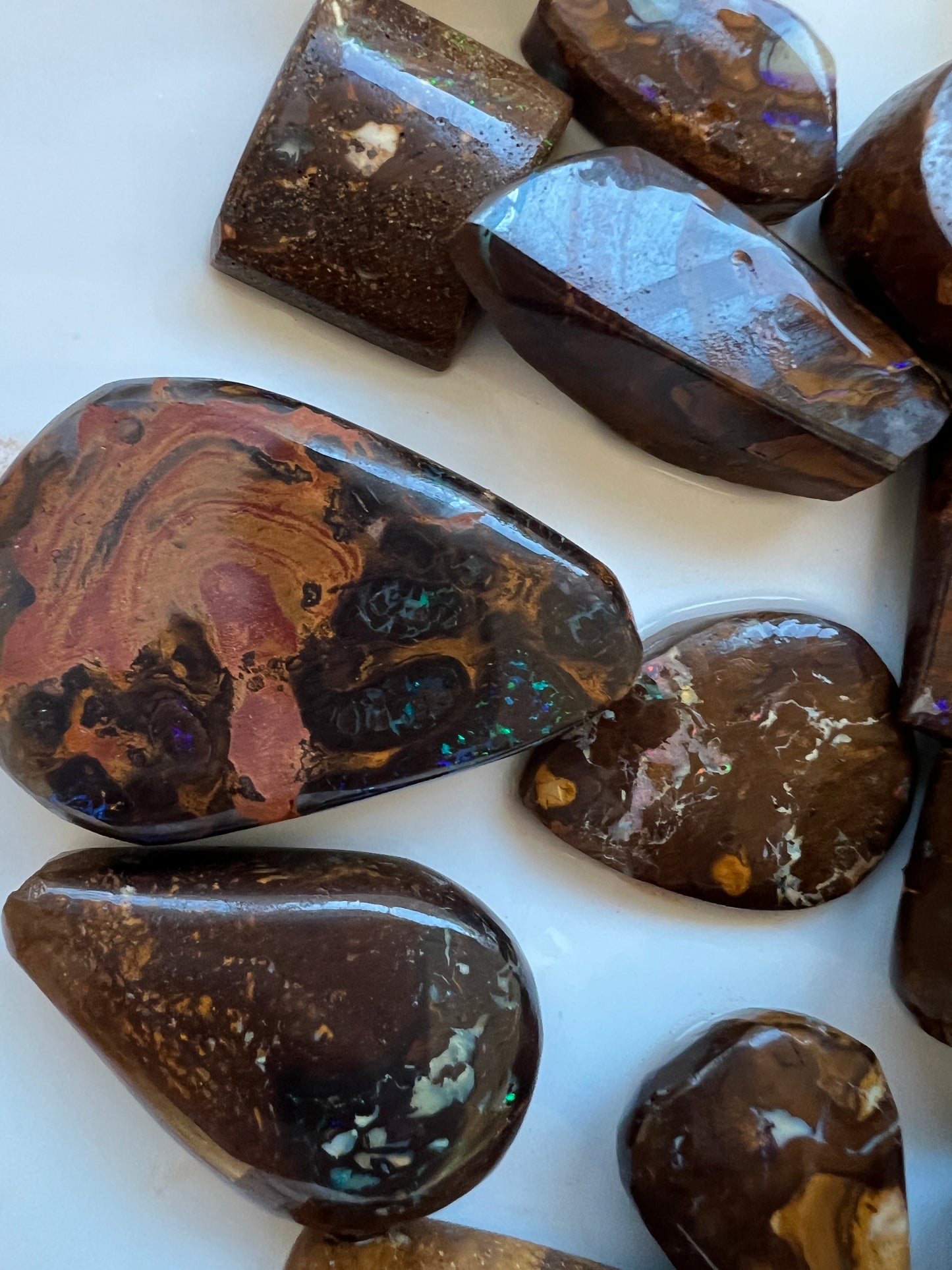 15 pieces opalised Forest Floor Matrix Rubs