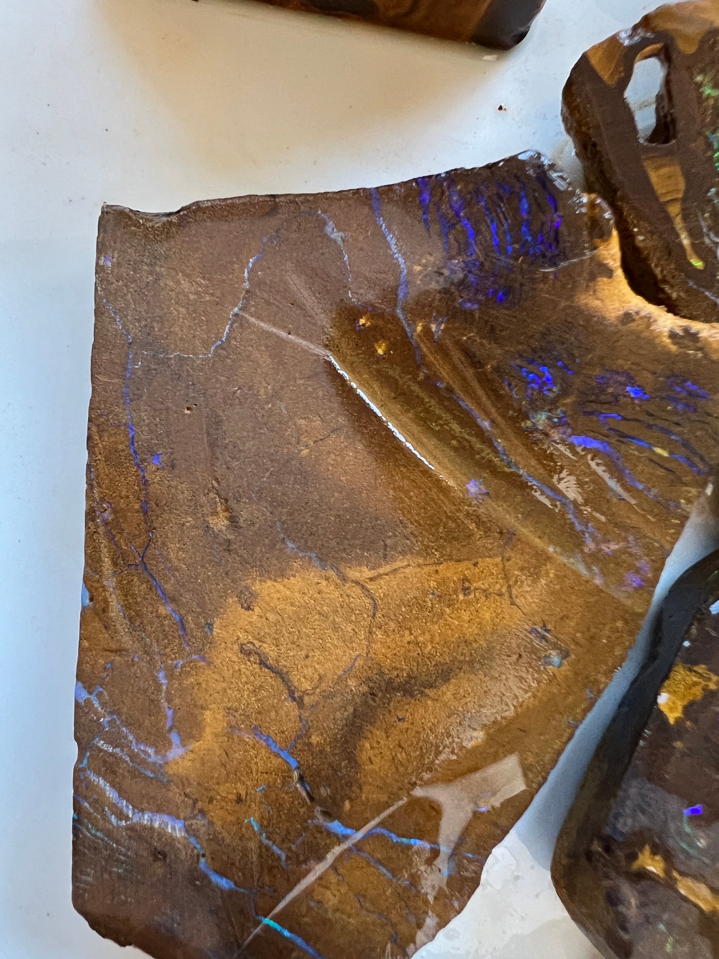 21 pieces Slabs Matrix Rough