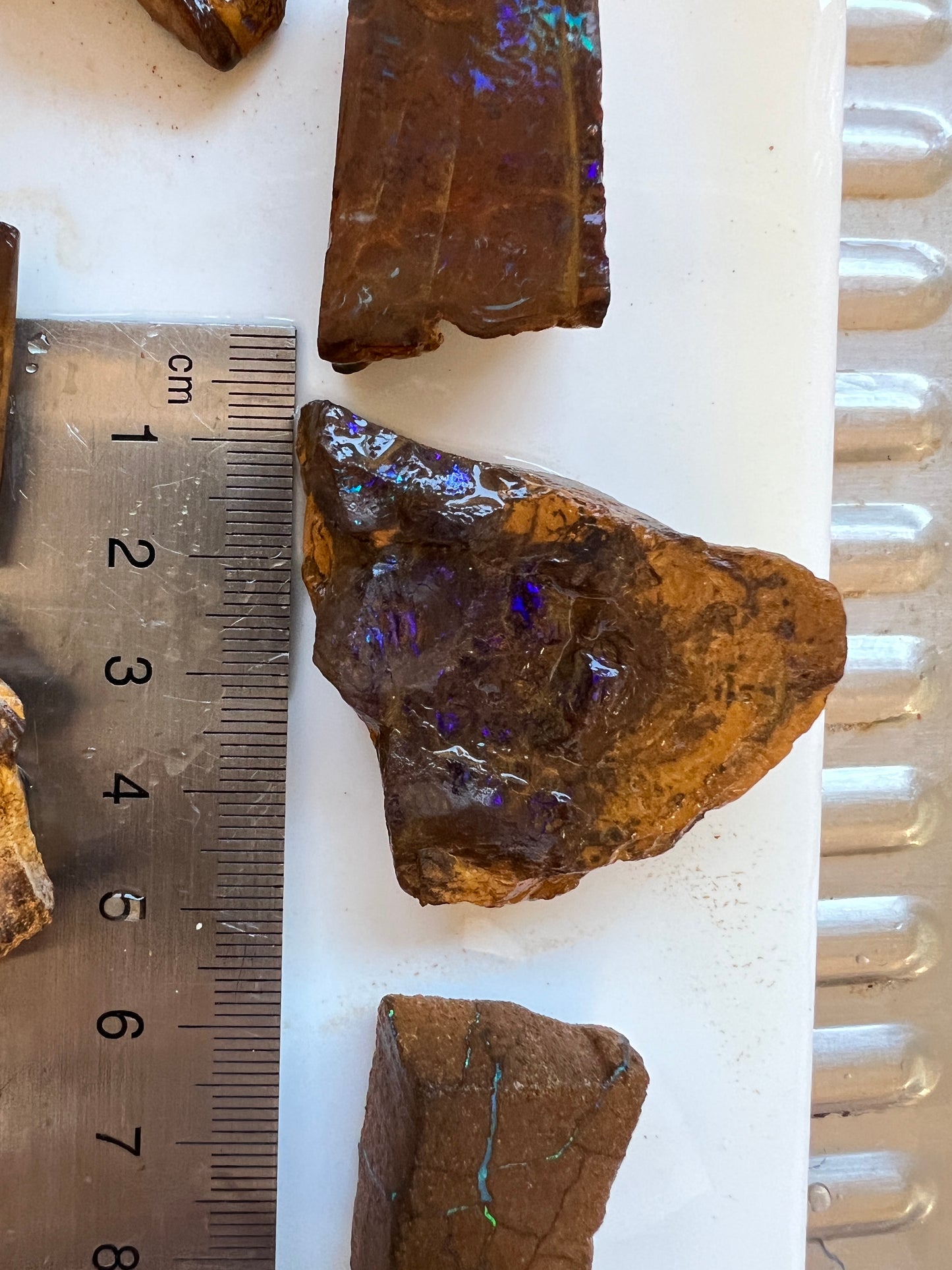21 pieces Slabs Matrix Rough