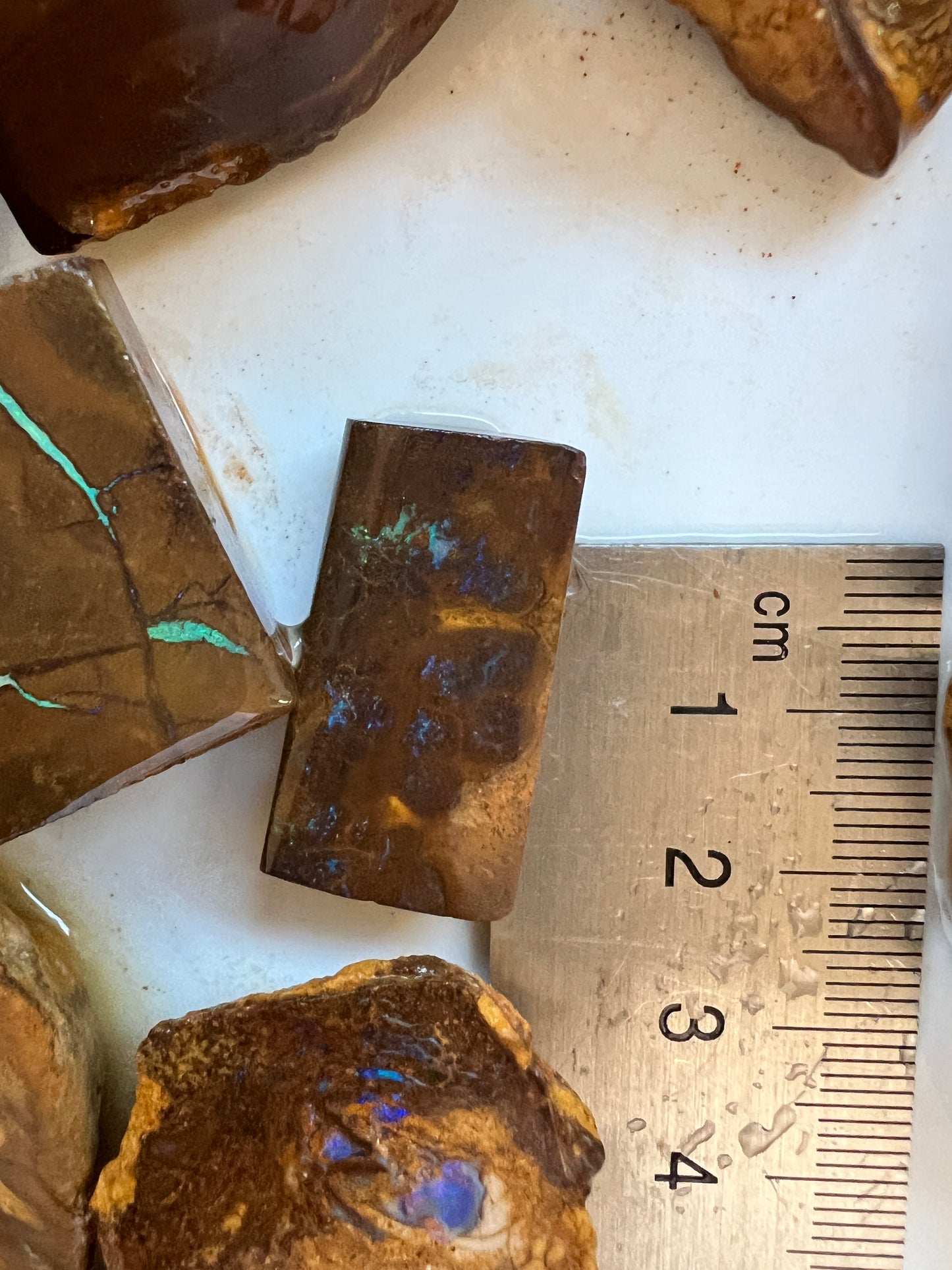 21 pieces Slabs Matrix Rough