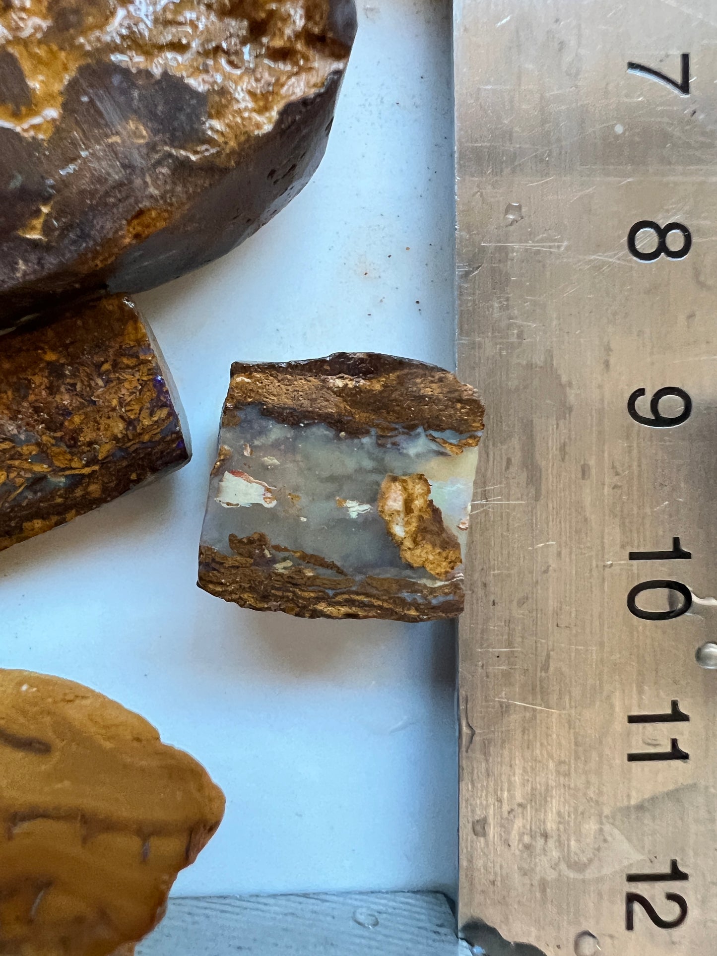 21 pieces Slabs Matrix Rough